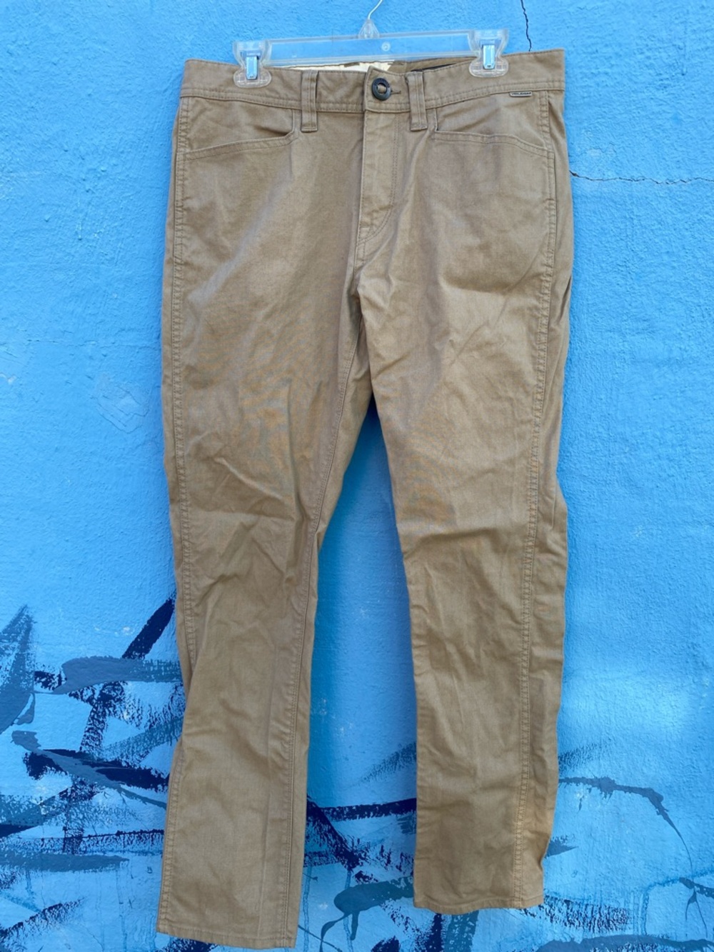 Volcom khaki pants, size 32 x 31, skate workwear chino pants